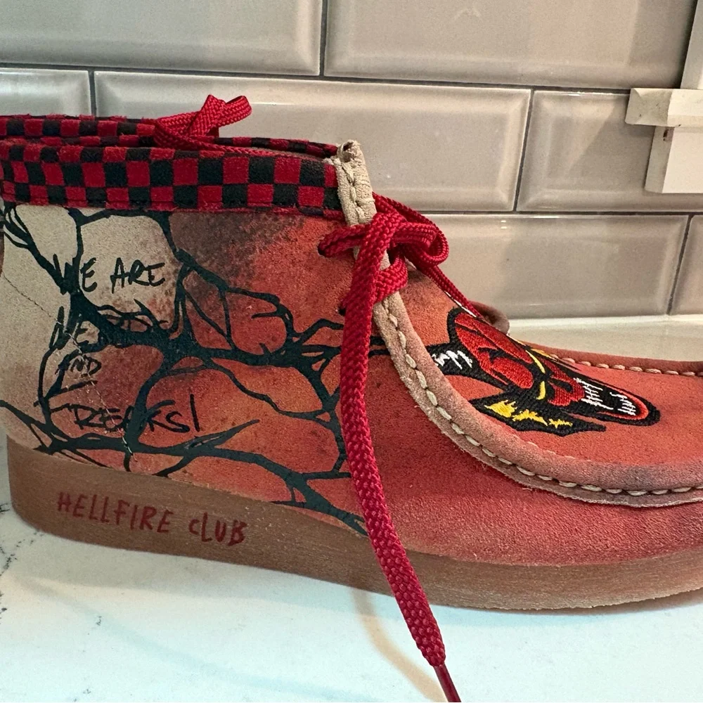 Clarks Originals Wallabee Evo Stranger Things The Upside Down Mens 7.5 Rare